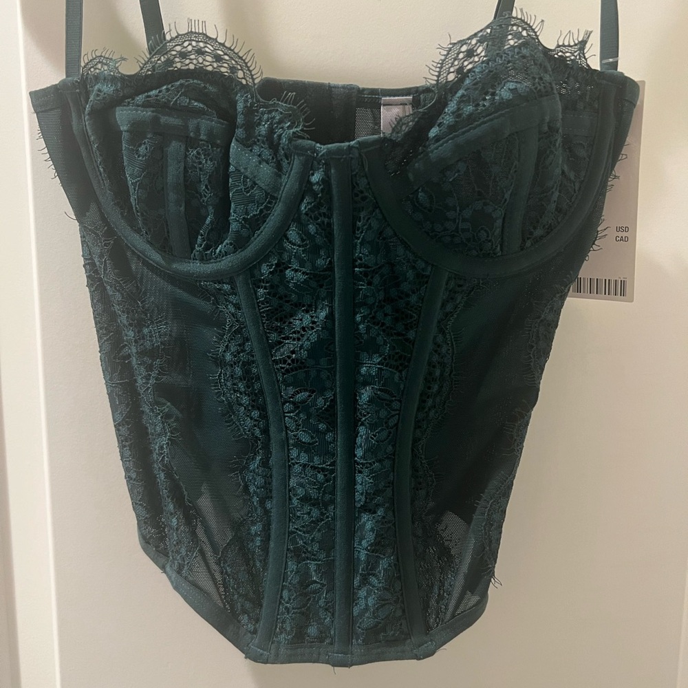 NWT Urban outfitters modern love corset